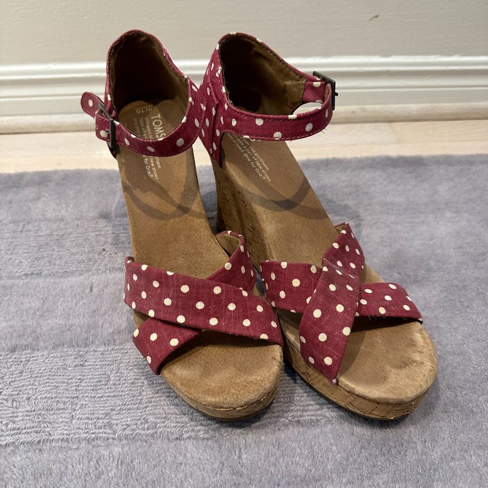 TOMS Shoes Red and White Polka Dot Strappy Wedges